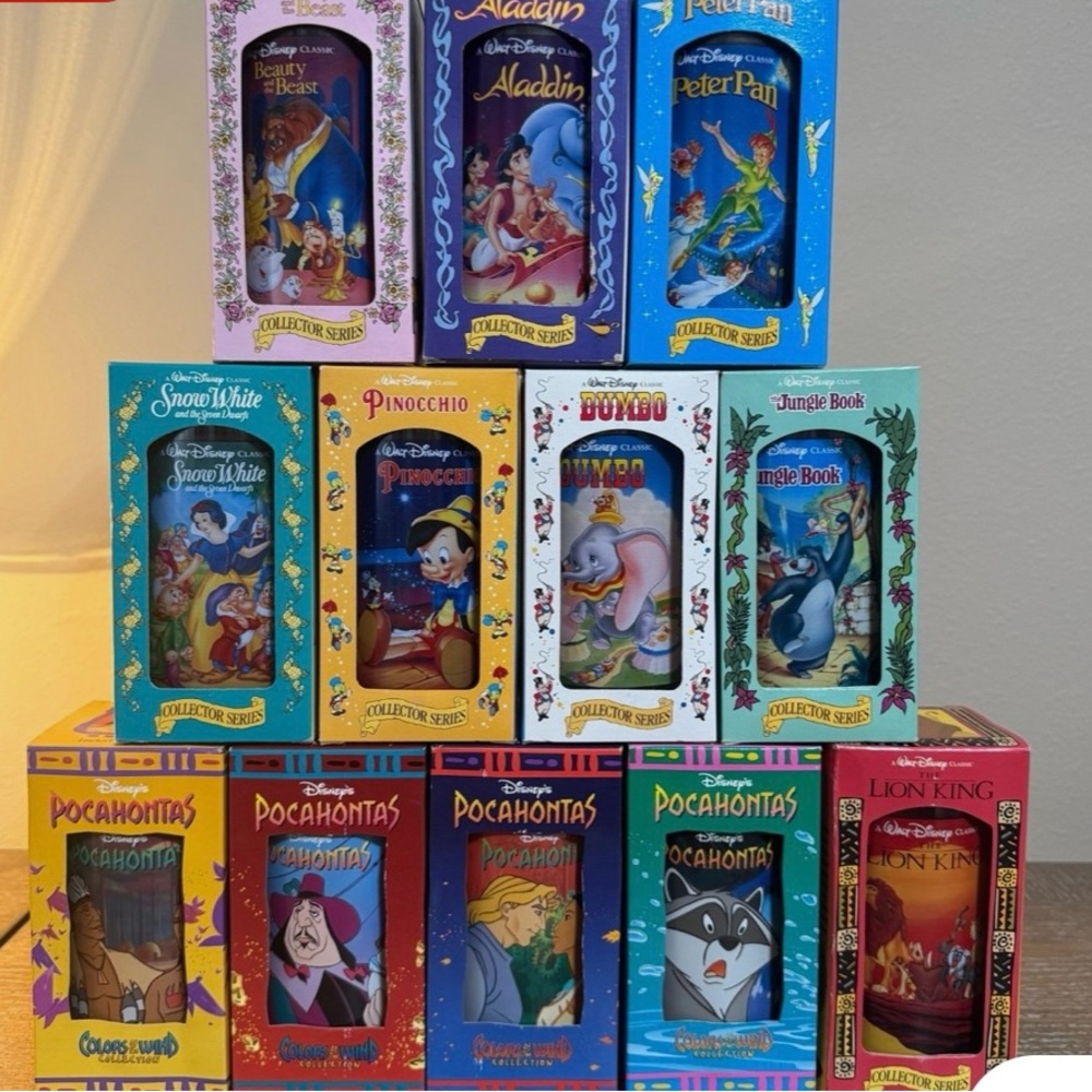 Disney Collector's Series Toy Set - Blue, Red, Yellow